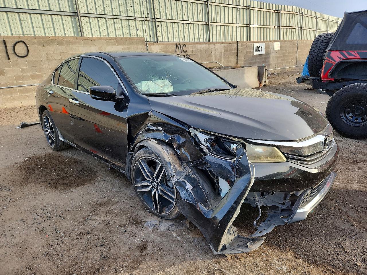 2017 HONDA ACCORD SPORT photo 4