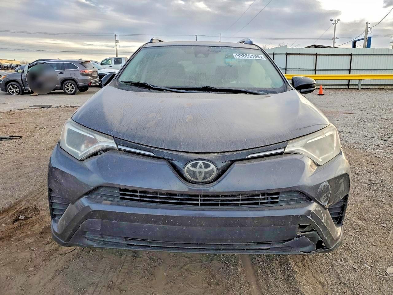 2017 TOYOTA RAV4 LE photo 5