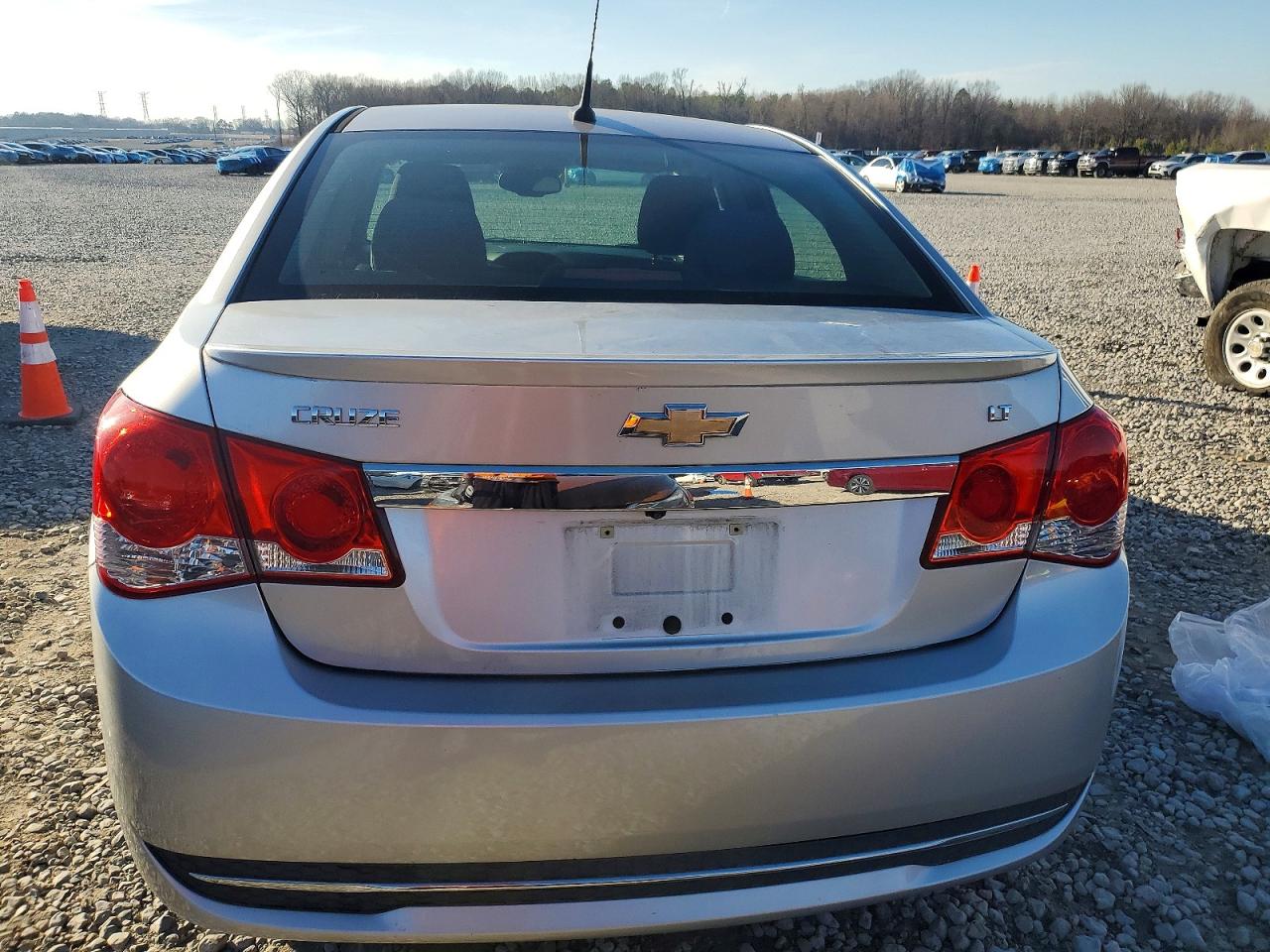 2014 CHEVROLET CRUZE LT photo 6