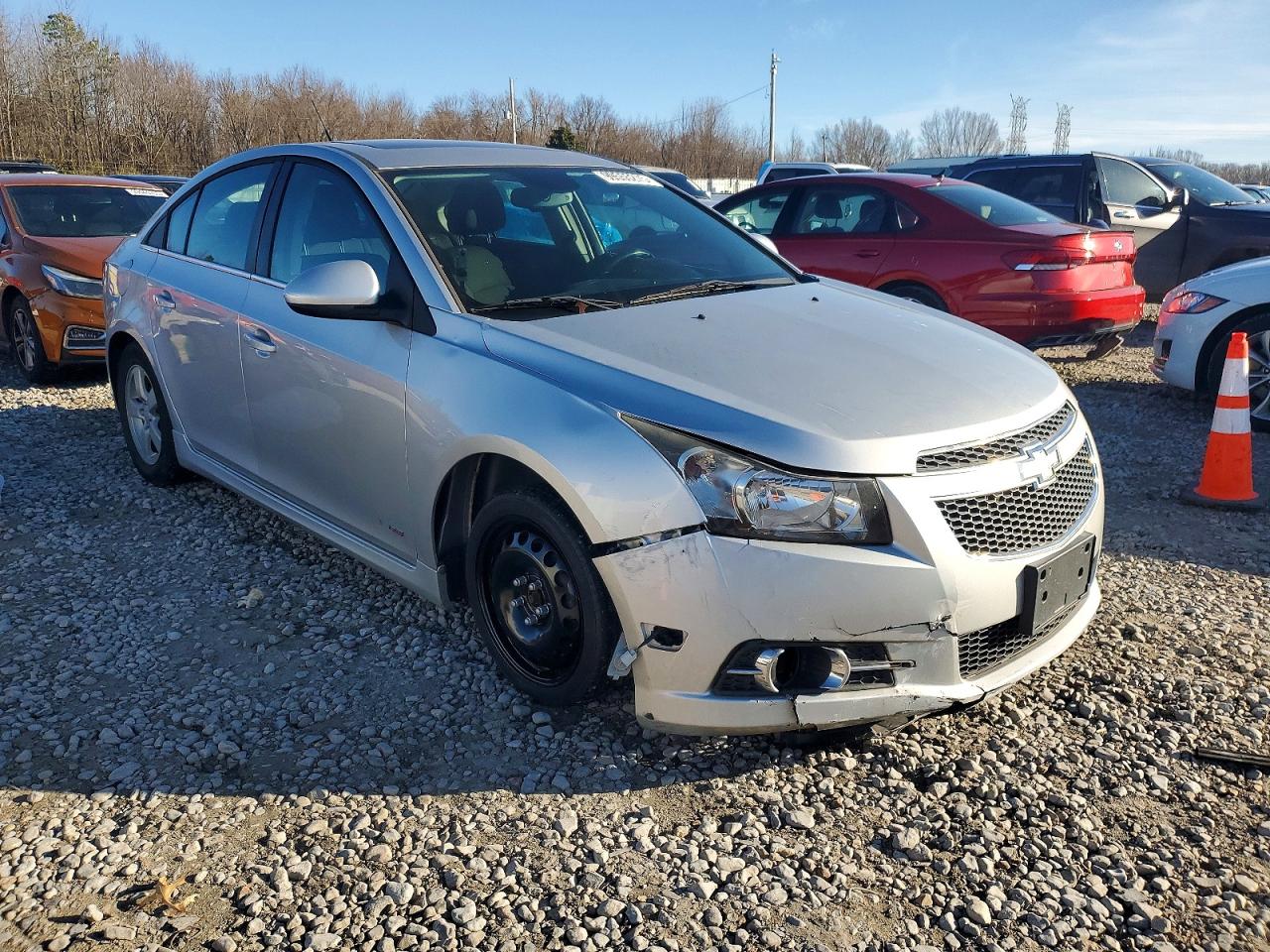 2014 CHEVROLET CRUZE LT photo 4