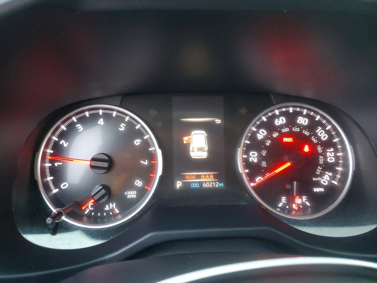 2021 TOYOTA RAV4 LE photo 17