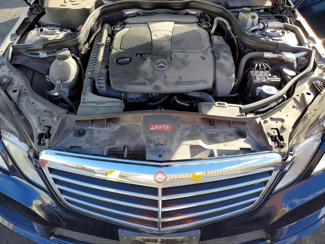 2012 MERCEDES-BENZ E 350 photo 11