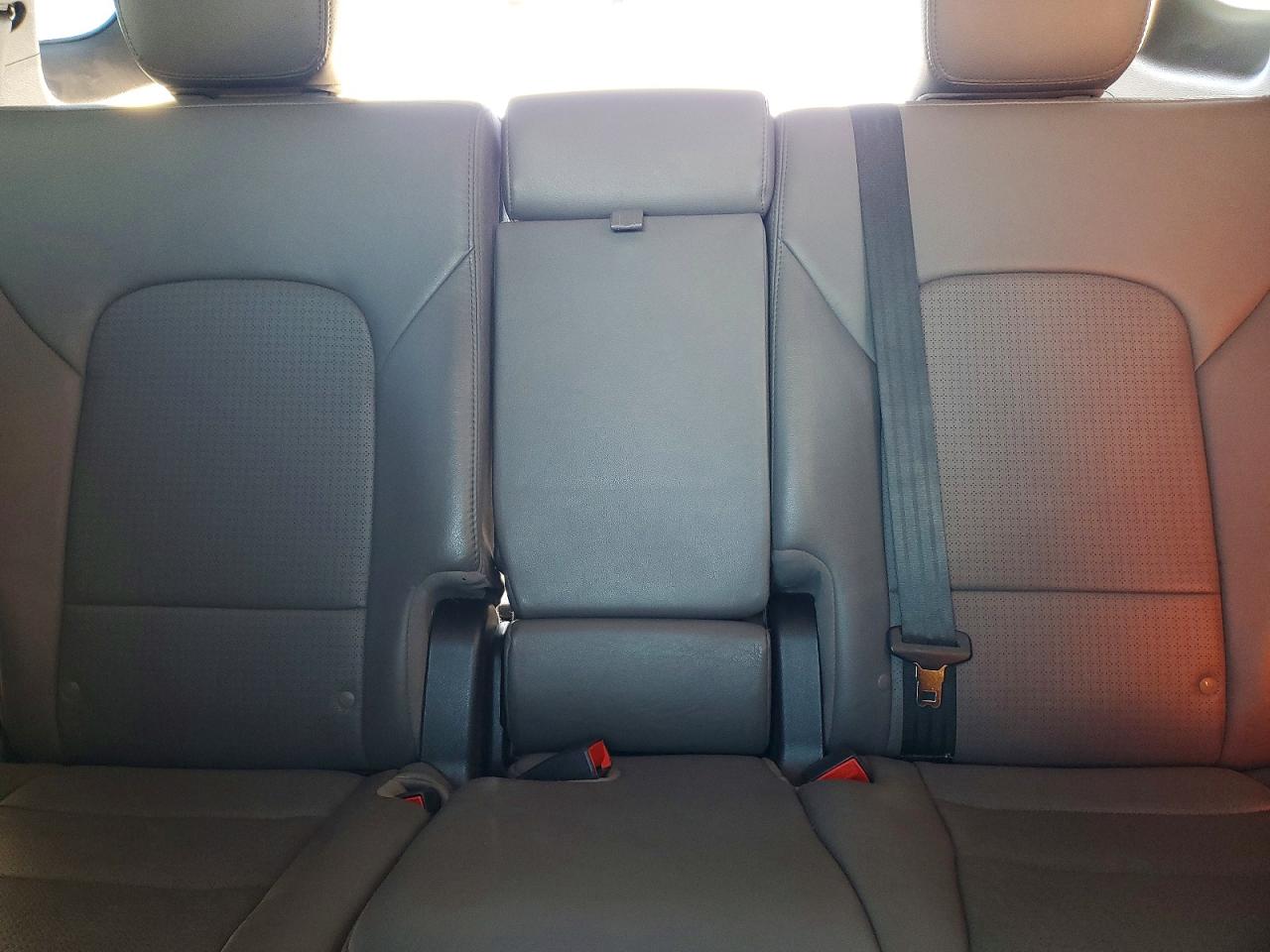 2016 HYUNDAI SANTA FE SPORT 2.4L photo 10