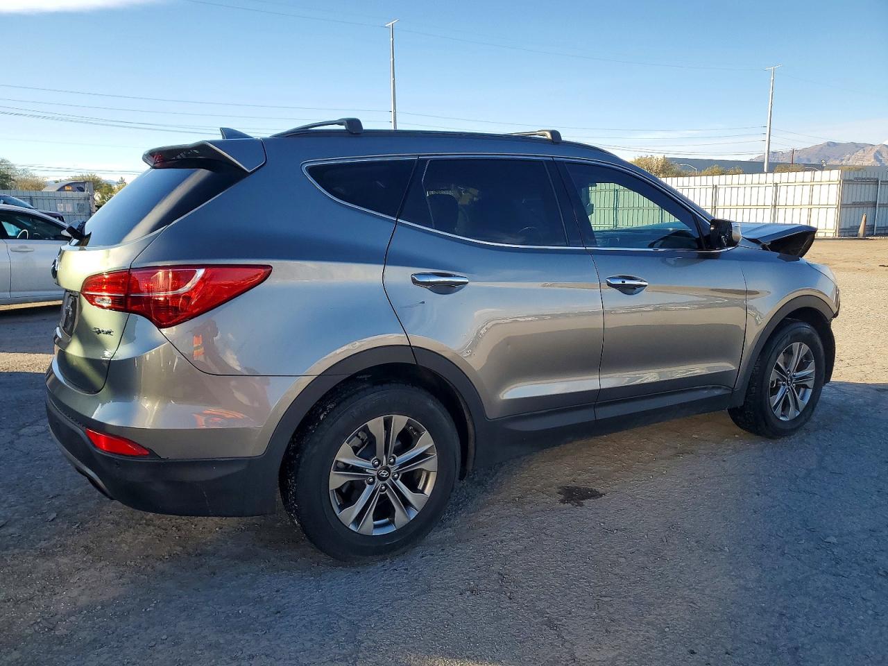 2016 HYUNDAI SANTA FE SPORT 2.4L photo 3