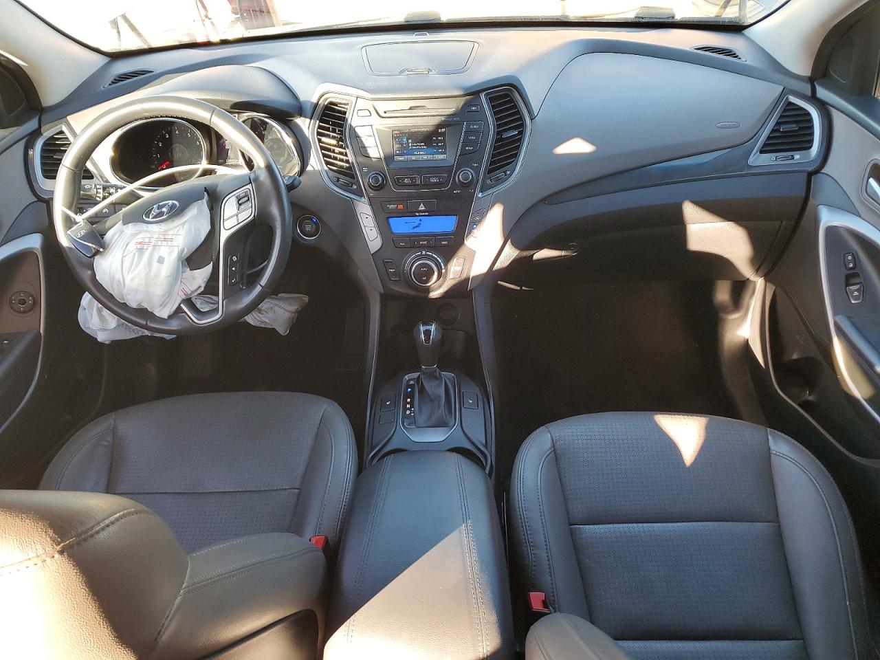 2016 HYUNDAI SANTA FE SPORT 2.4L photo 8