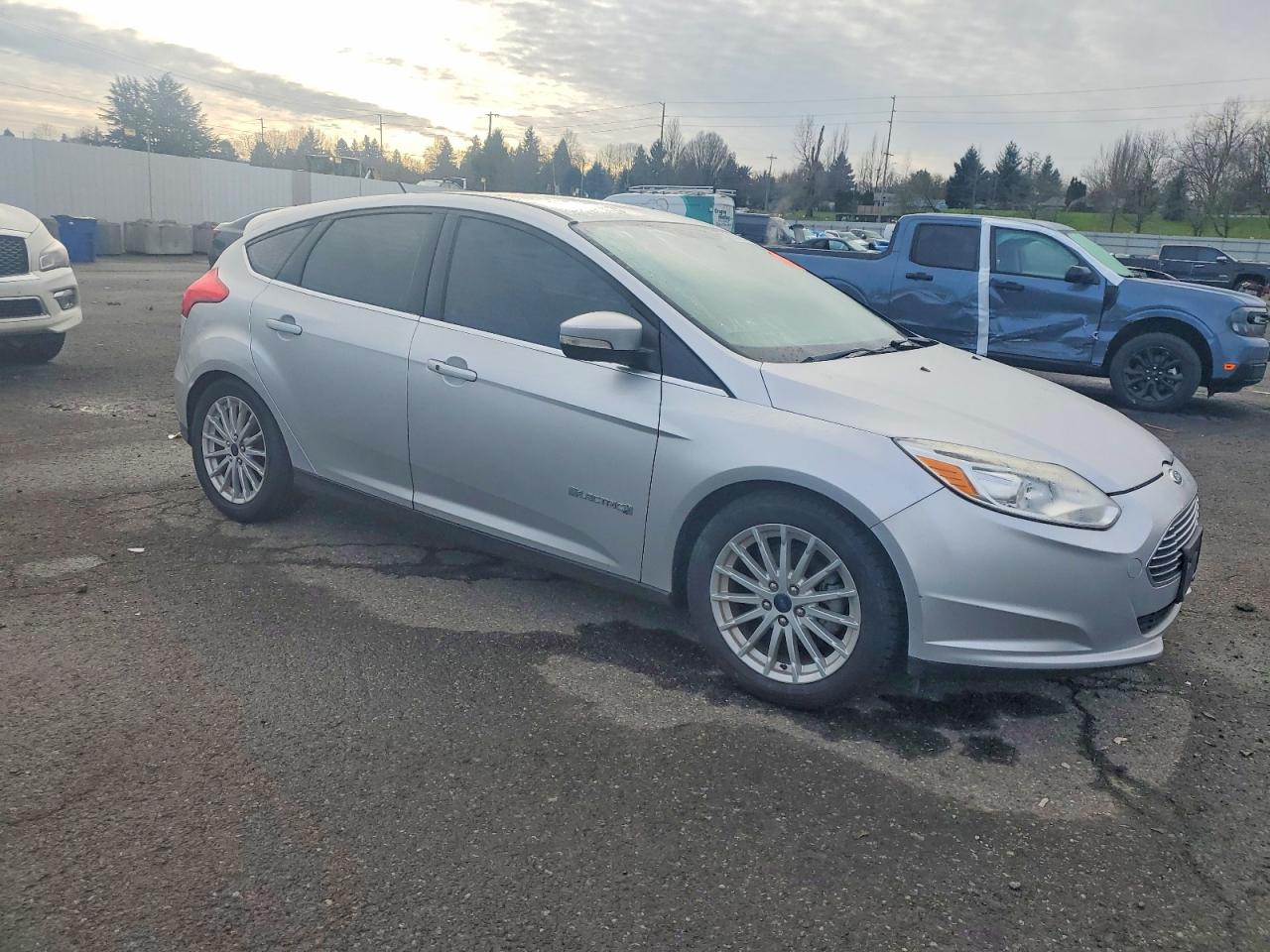 2017 FORD FOCUS BEV photo 4