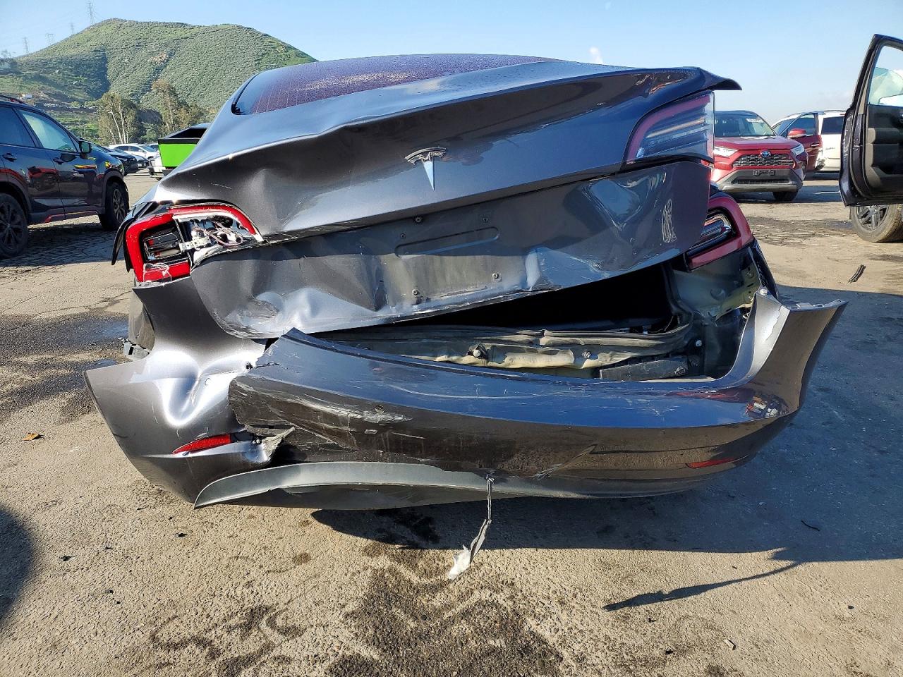 2018 TESLA MODEL 3 photo 6