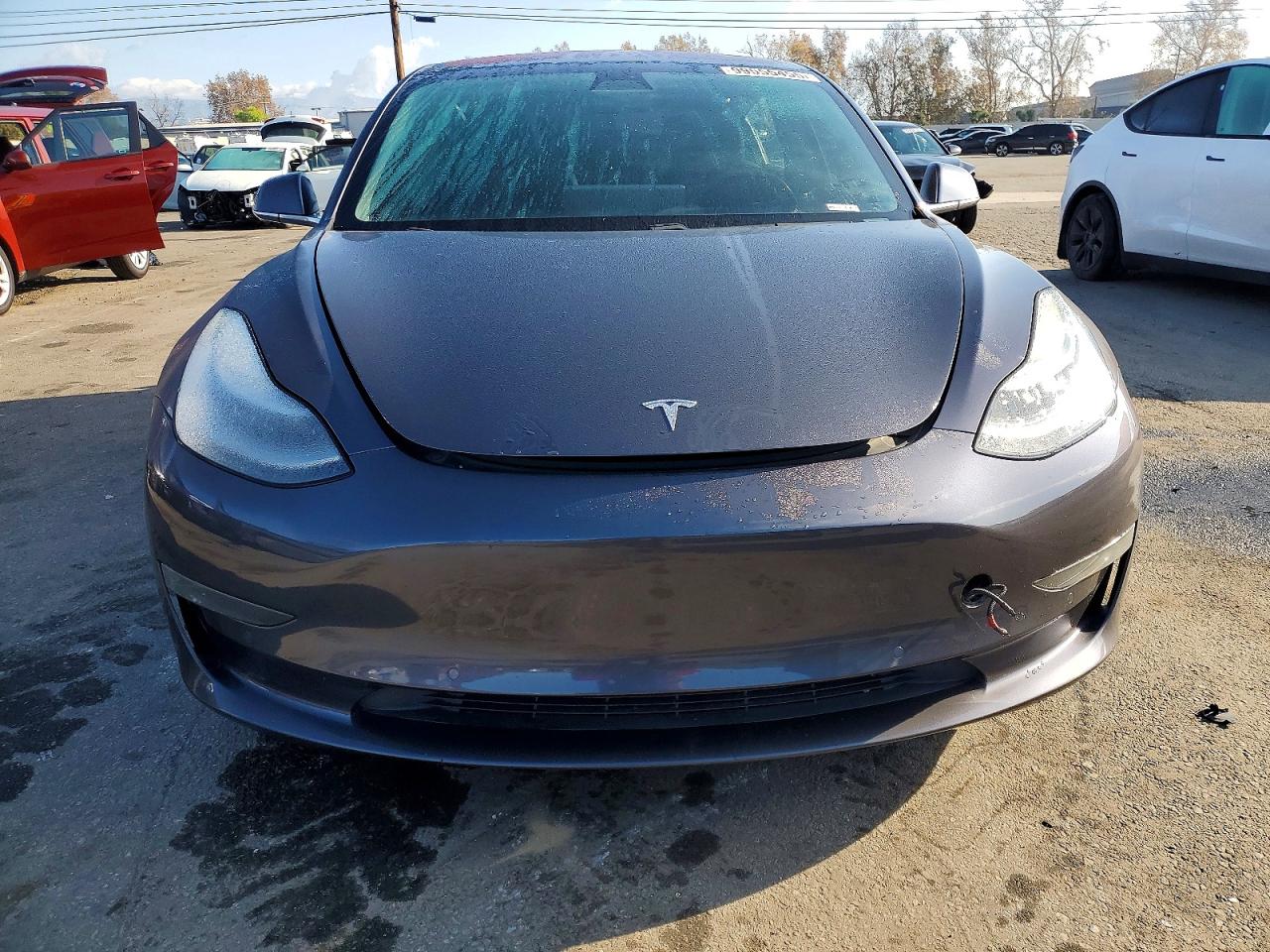 2018 TESLA MODEL 3 photo 5
