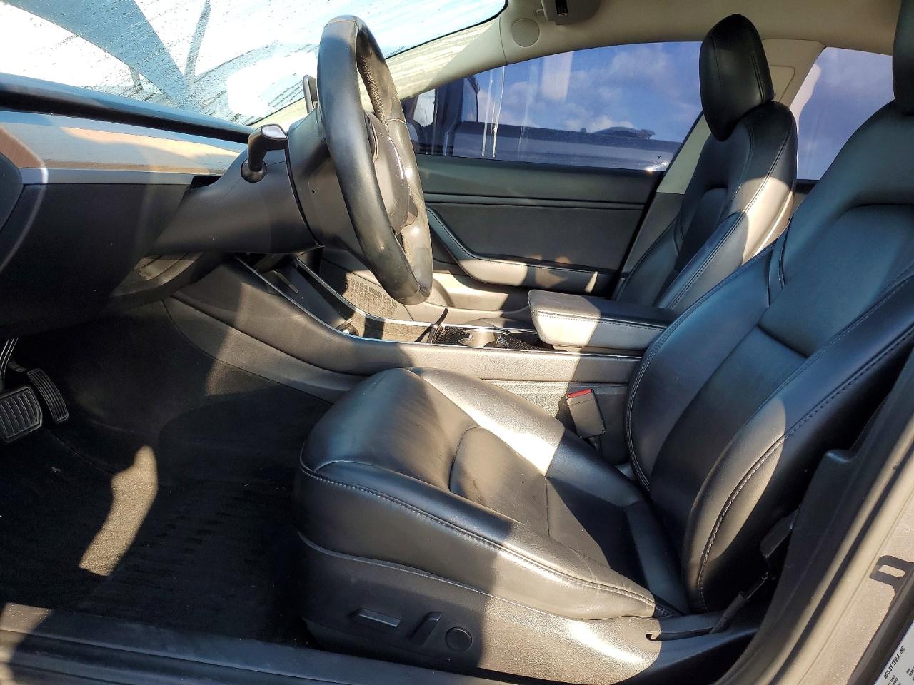 2018 TESLA MODEL 3 photo 7