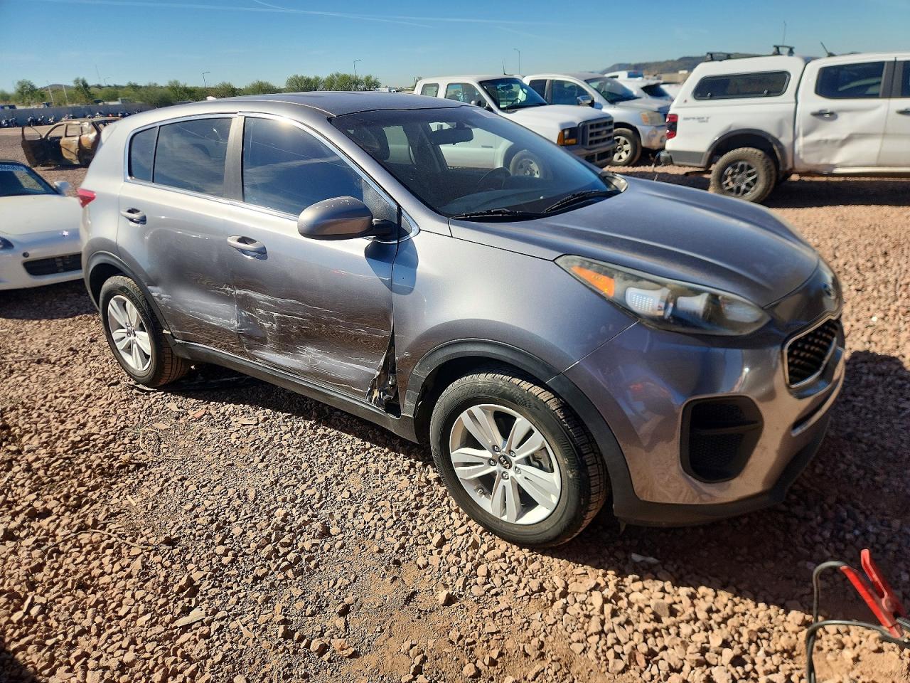 2017 KIA SPORTAGE LX photo 4