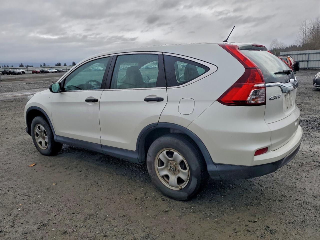 2016 HONDA CR-V LX photo 2