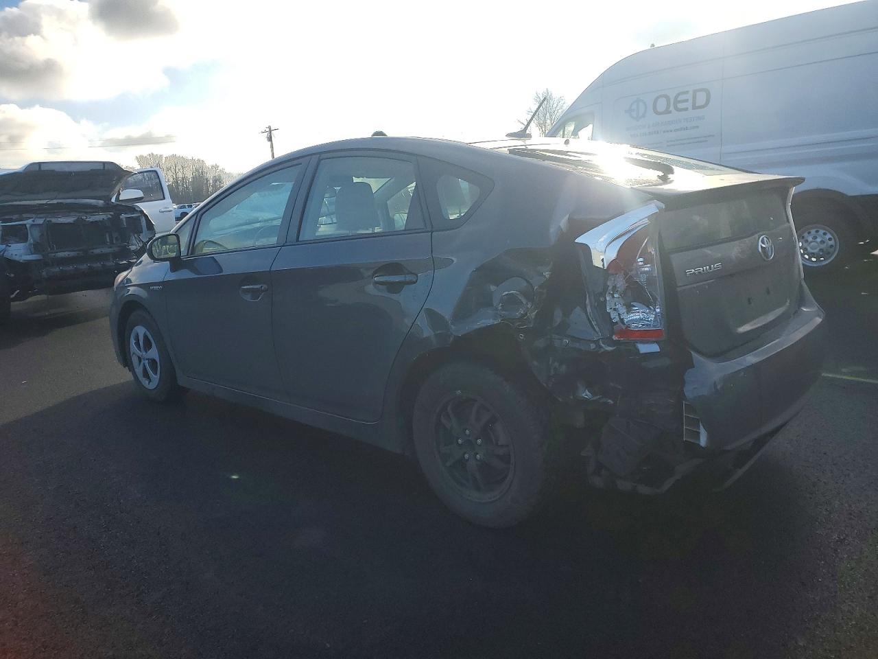 2013 TOYOTA PRIUS photo 2