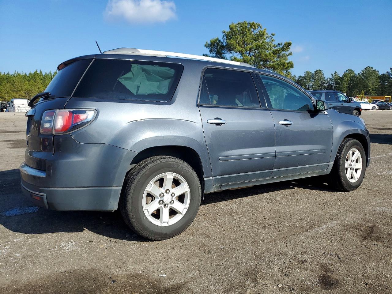 2014 GMC ACADIA SLE photo 3