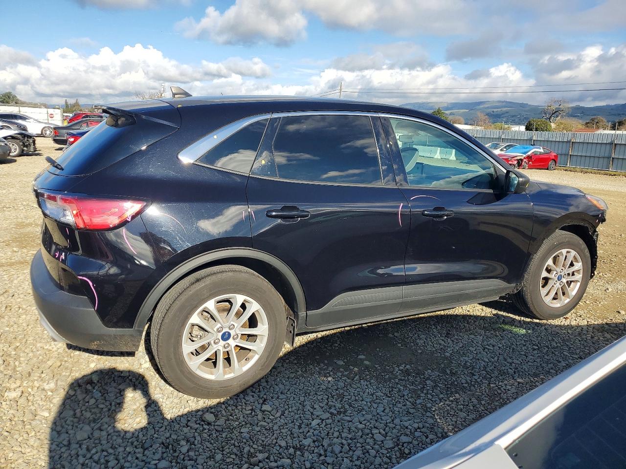 2022 FORD ESCAPE SE photo 3