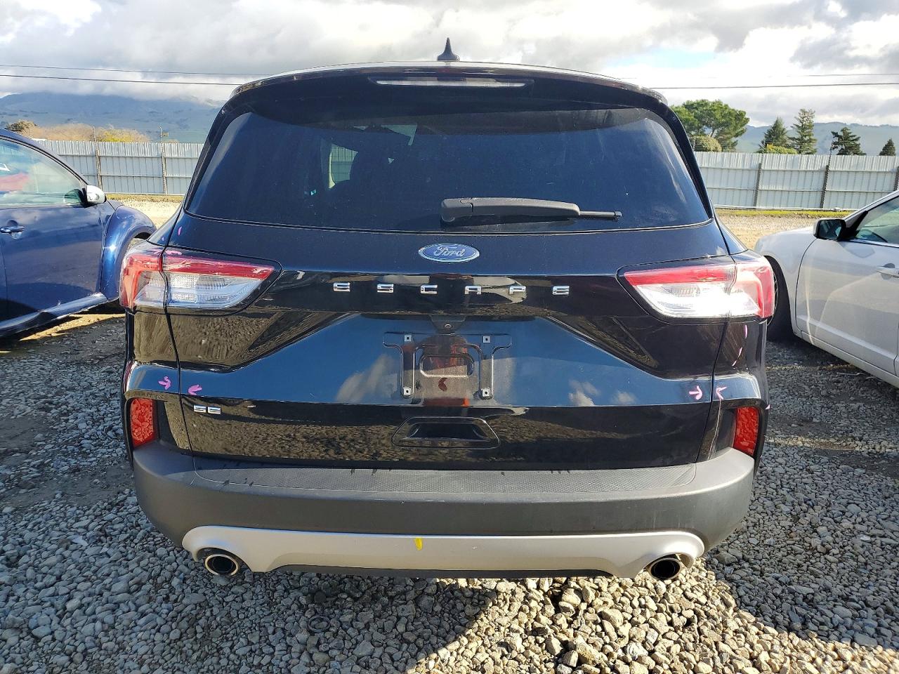 2022 FORD ESCAPE SE photo 6