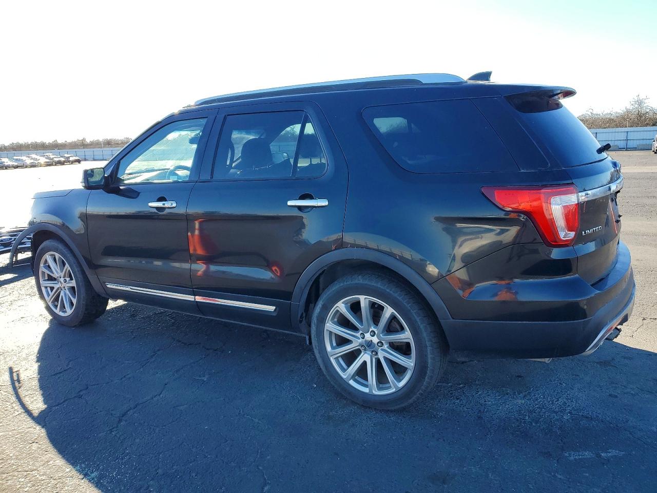 2016 FORD EXPLORER LIMITED photo 2