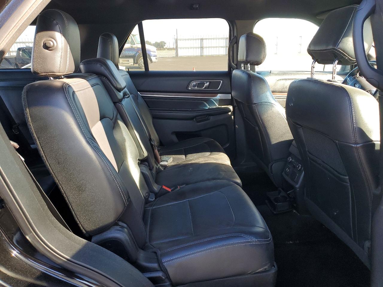 2016 FORD EXPLORER LIMITED photo 11