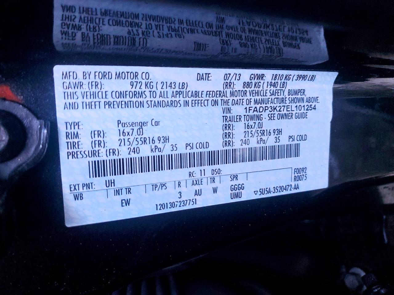 2014 FORD FOCUS SE photo 12