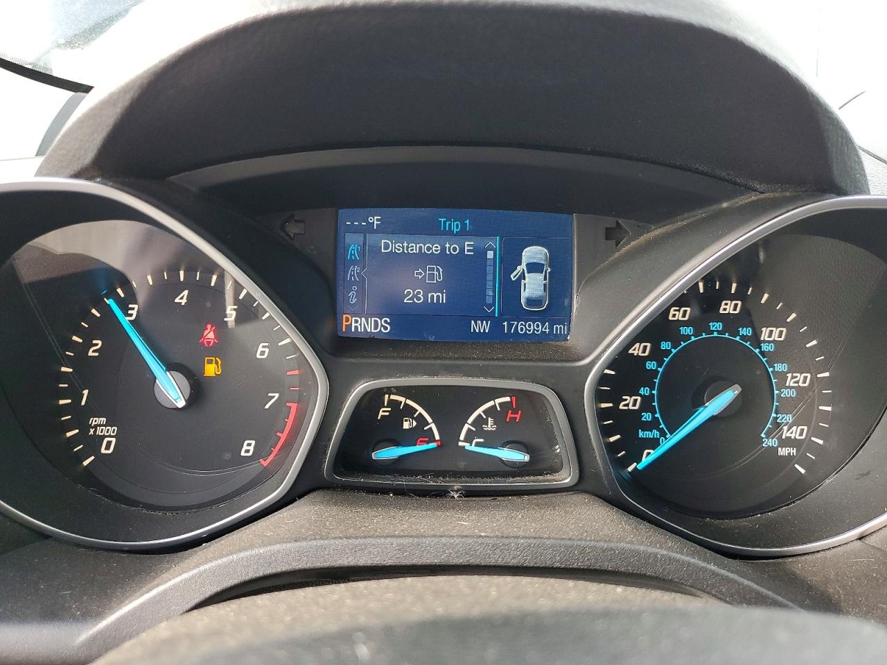 2015 FORD ESCAPE S photo 9