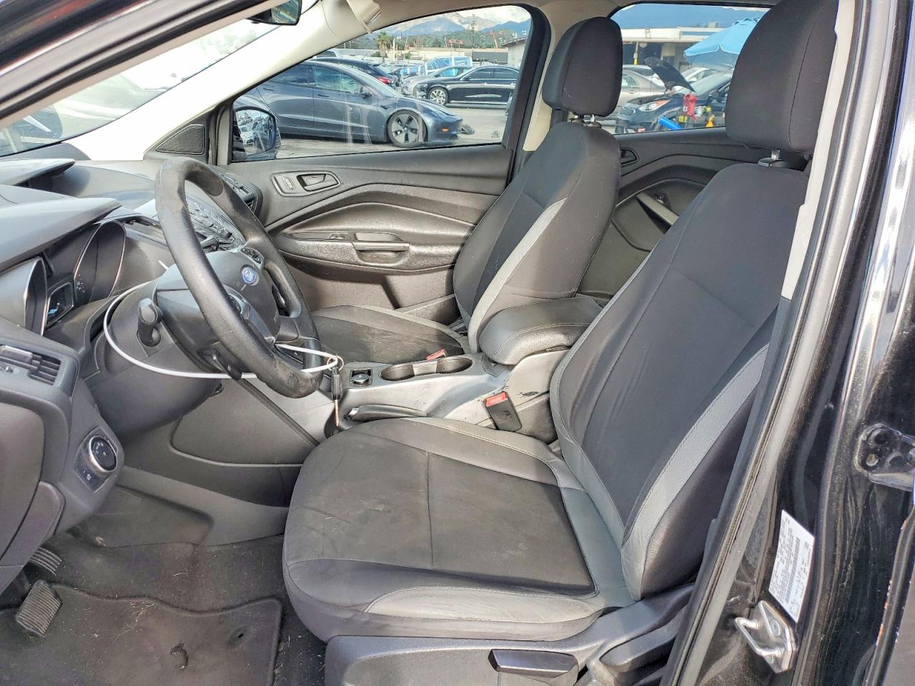 2015 FORD ESCAPE S photo 7