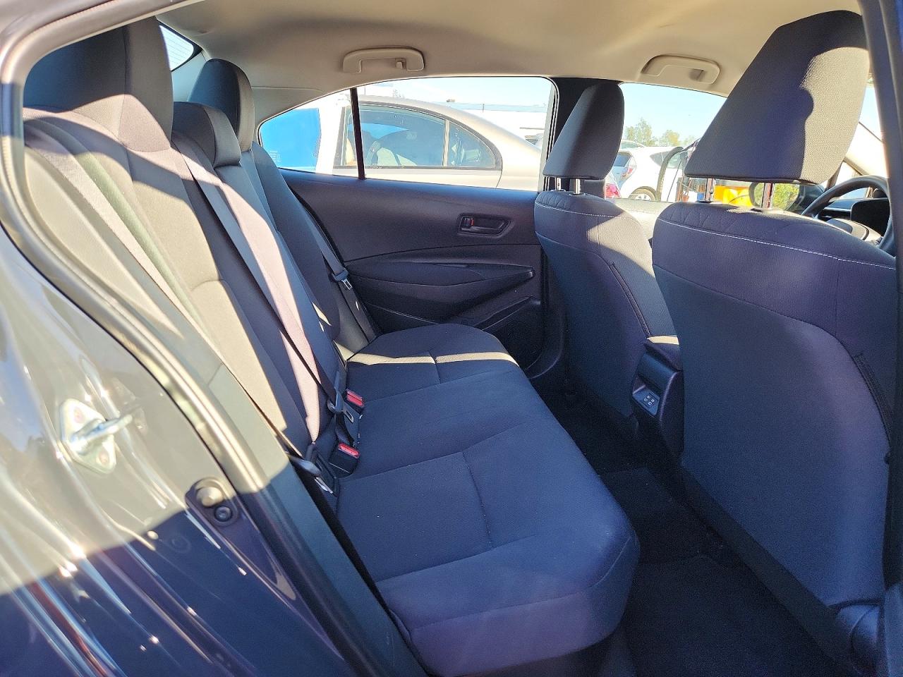2023 TOYOTA COROLLA LE photo 10