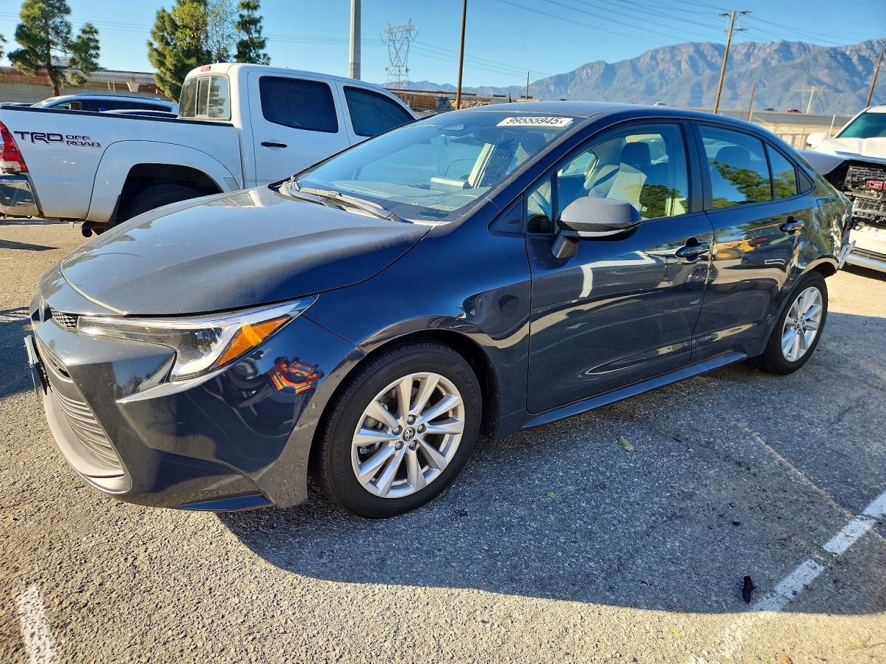 2023 TOYOTA COROLLA