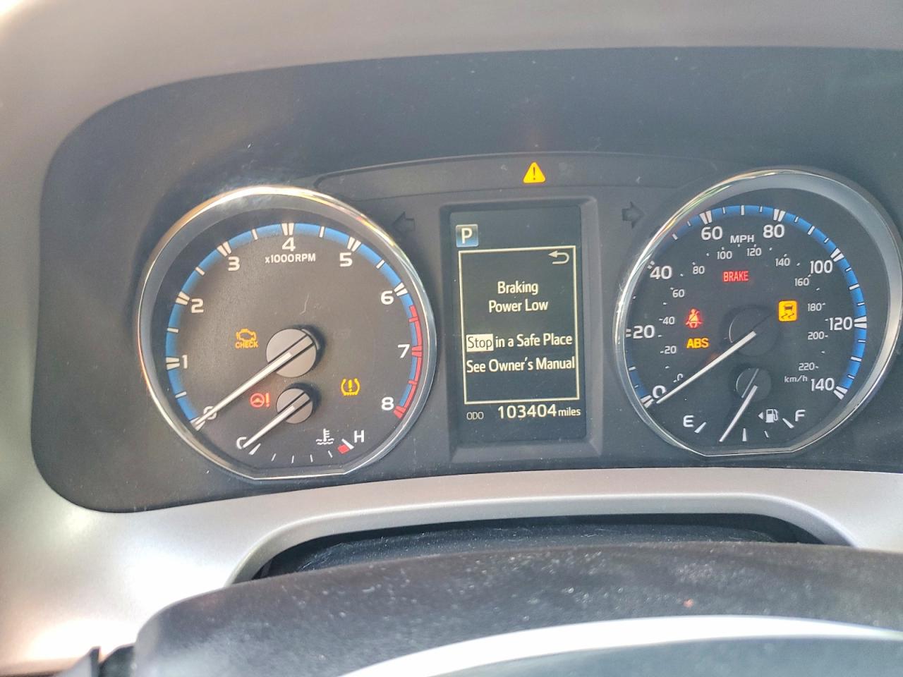 2016 TOYOTA RAV4 XLE photo 9