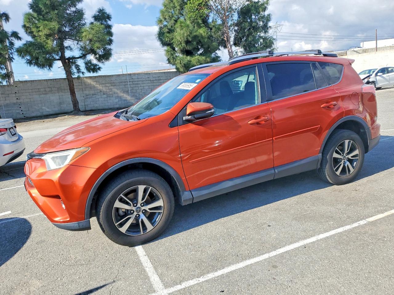 2016 TOYOTA RAV4