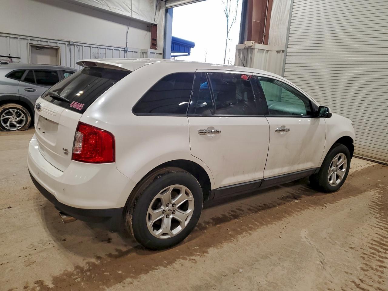 2011 FORD EDGE SEL photo 3