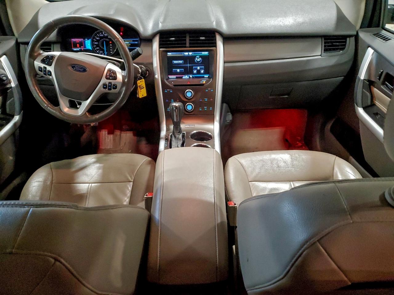 2011 FORD EDGE SEL photo 8