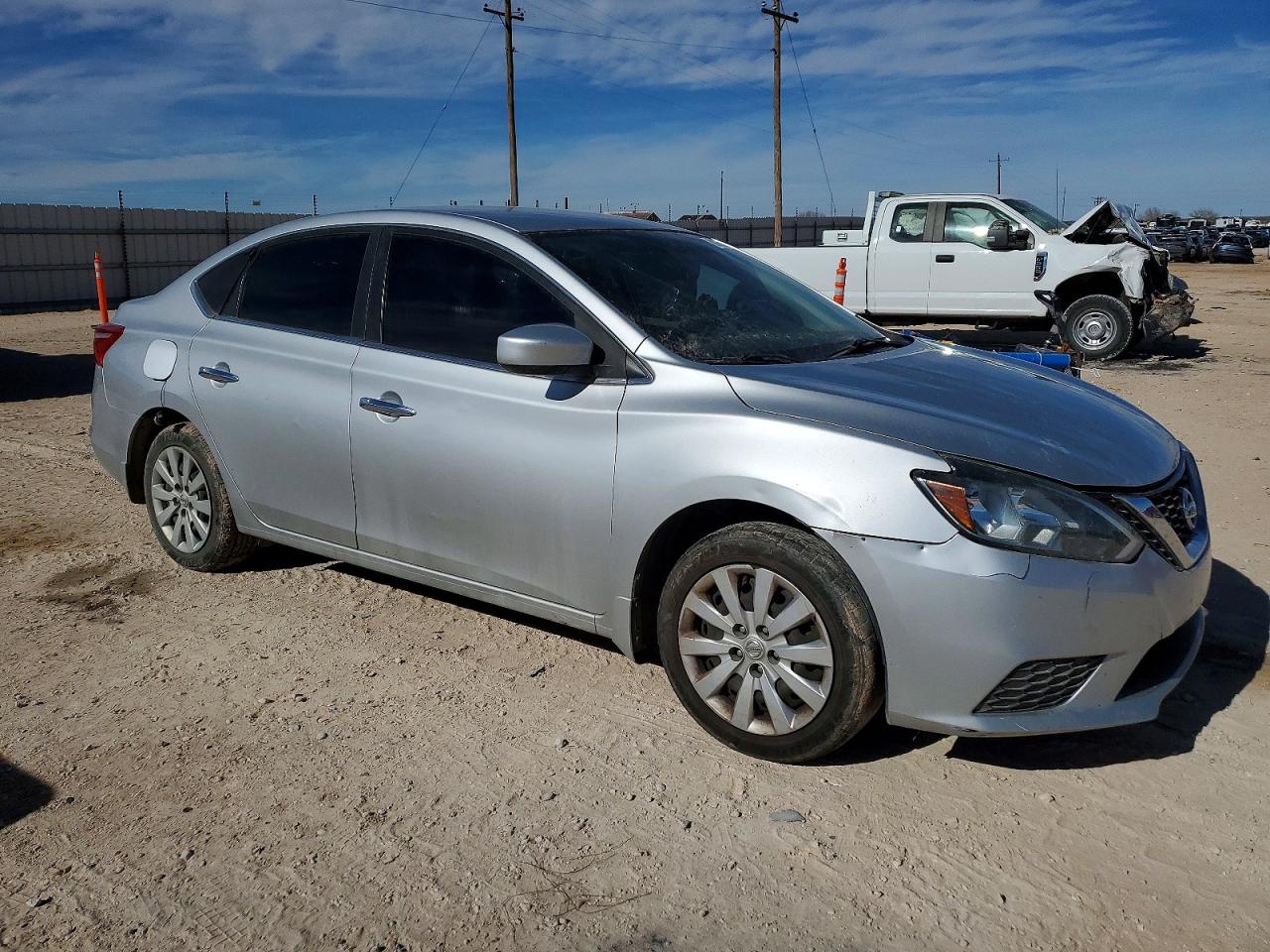 2019 NISSAN SENTRA S photo 7