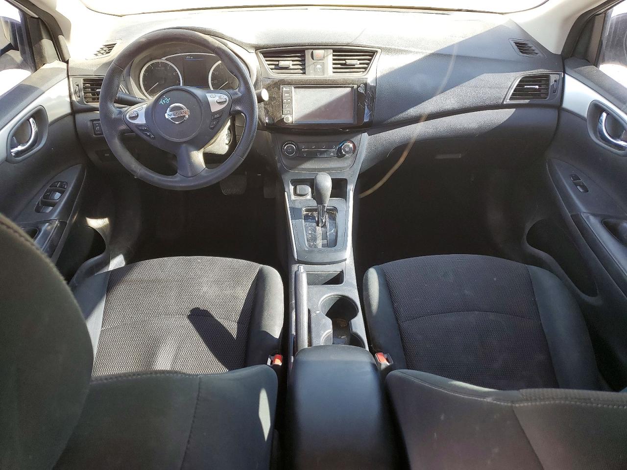 2019 NISSAN SENTRA S photo 15
