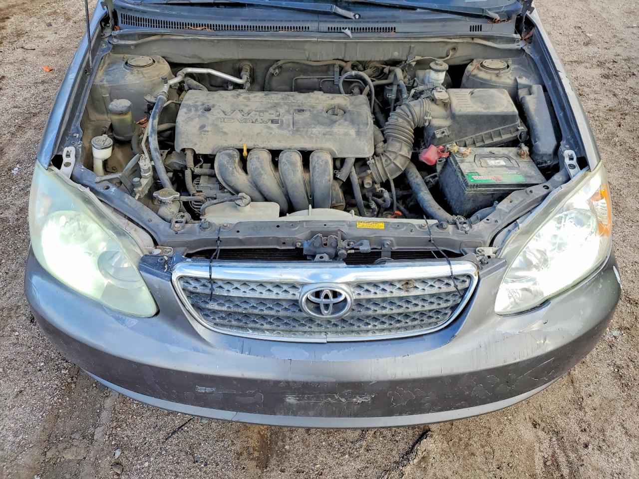 2005 TOYOTA COROLLA CE photo 11