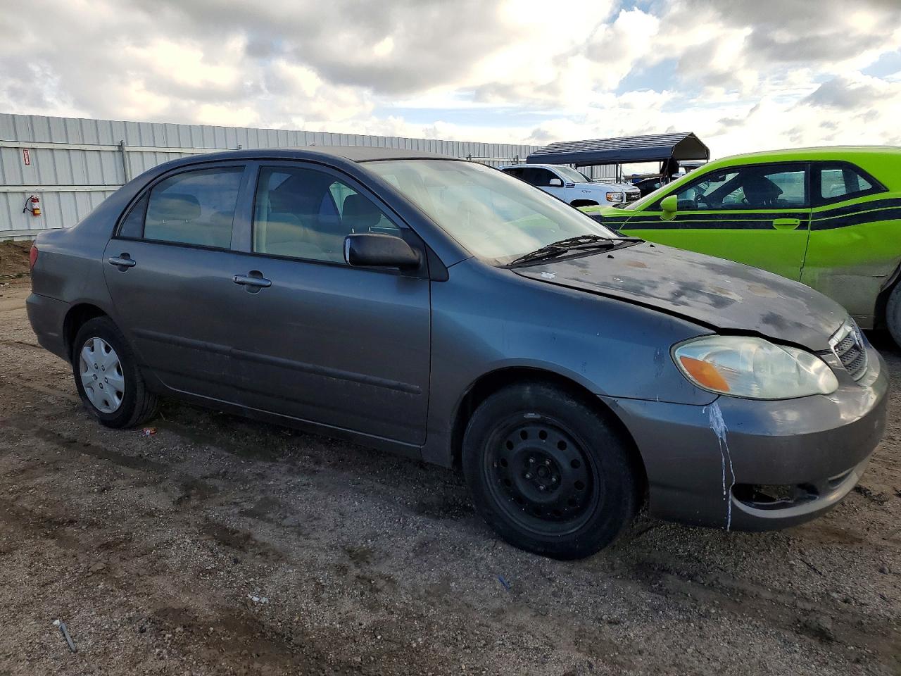 2005 TOYOTA COROLLA CE photo 4