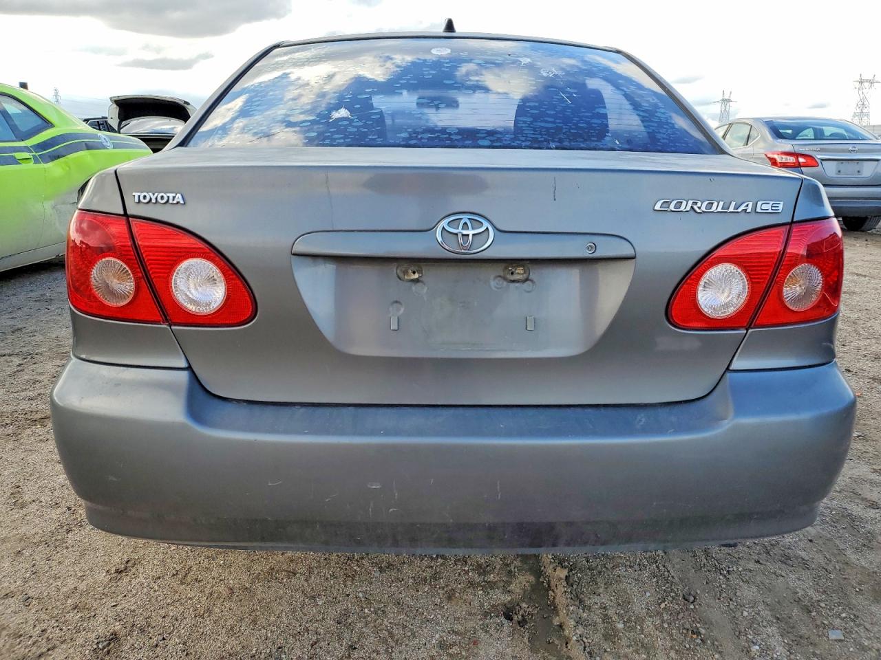 2005 TOYOTA COROLLA CE photo 6