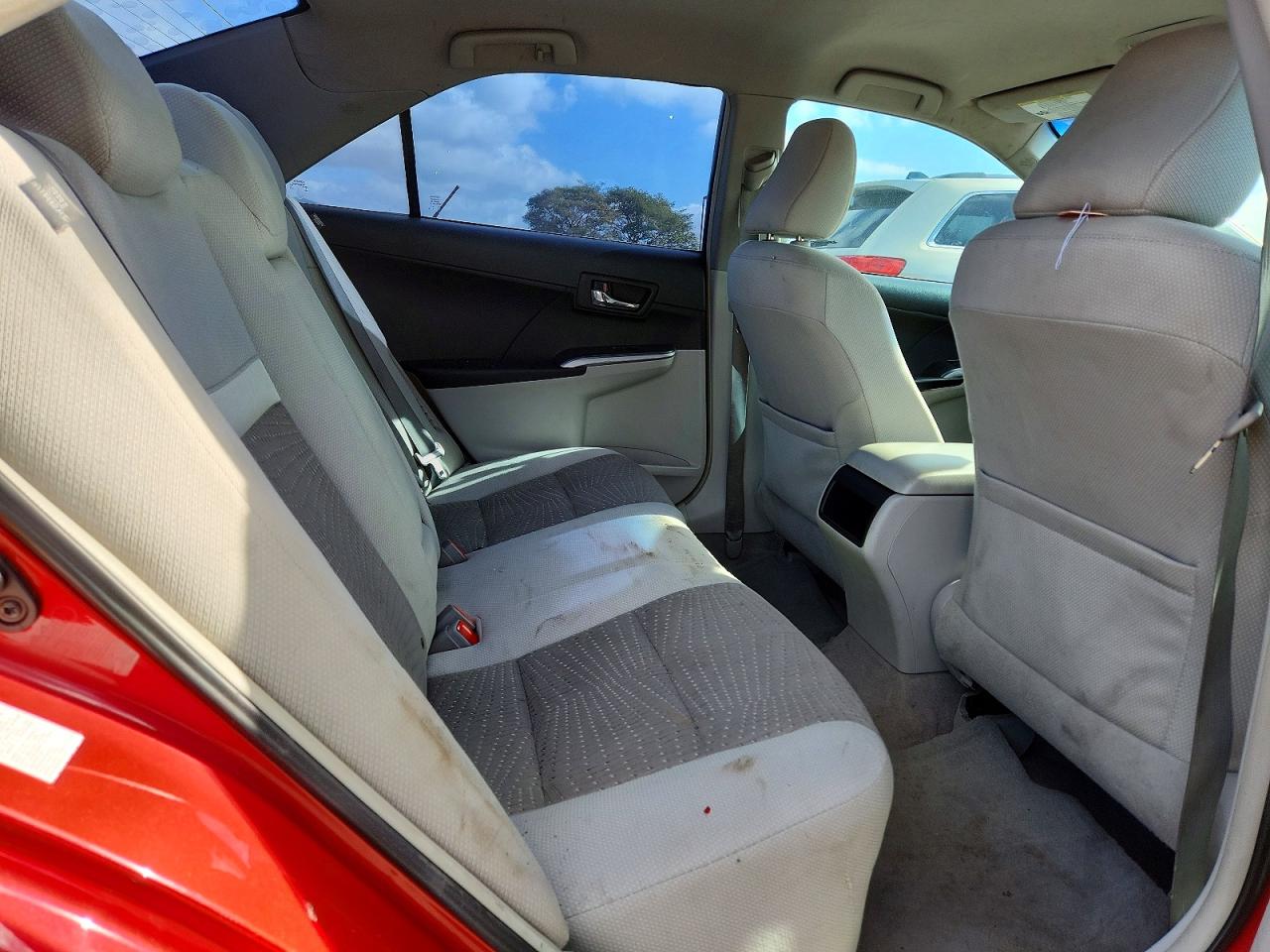 2012 TOYOTA CAMRY HYBRID photo 10
