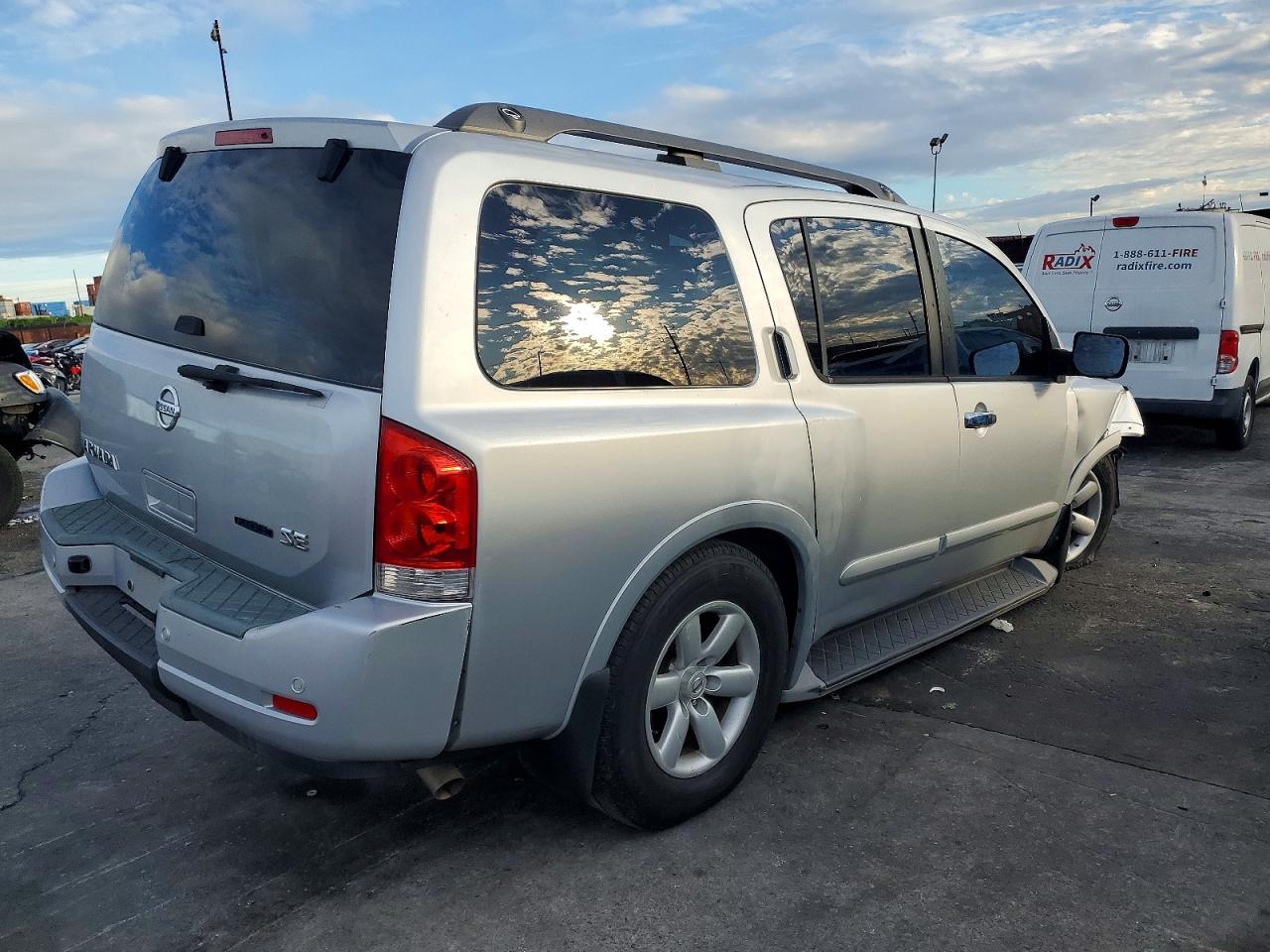 2010 NISSAN ARMADA SE photo 3