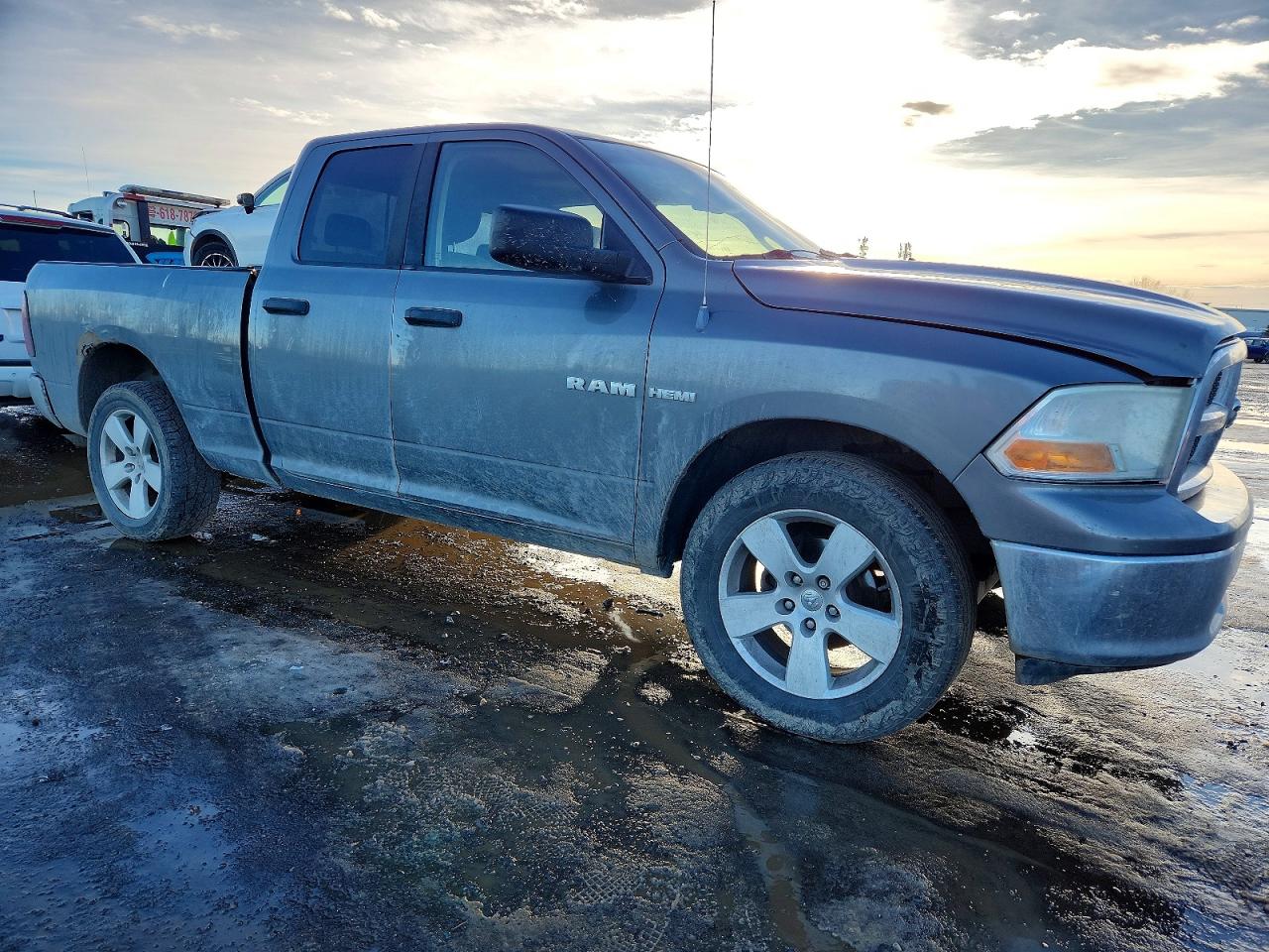 2010 DODGE RAM 1500 photo 4