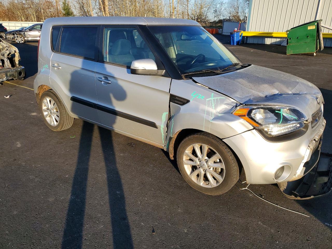 2013 KIA SOUL + photo 7