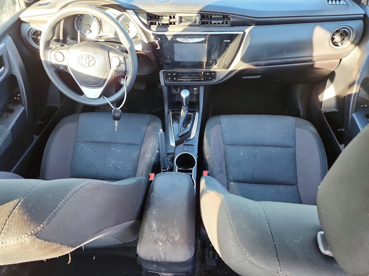 2017 TOYOTA COROLLA L photo 8