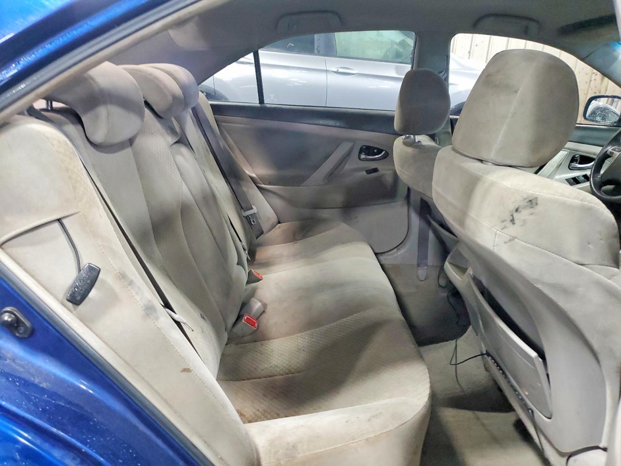 2009 TOYOTA CAMRY BASE photo 10