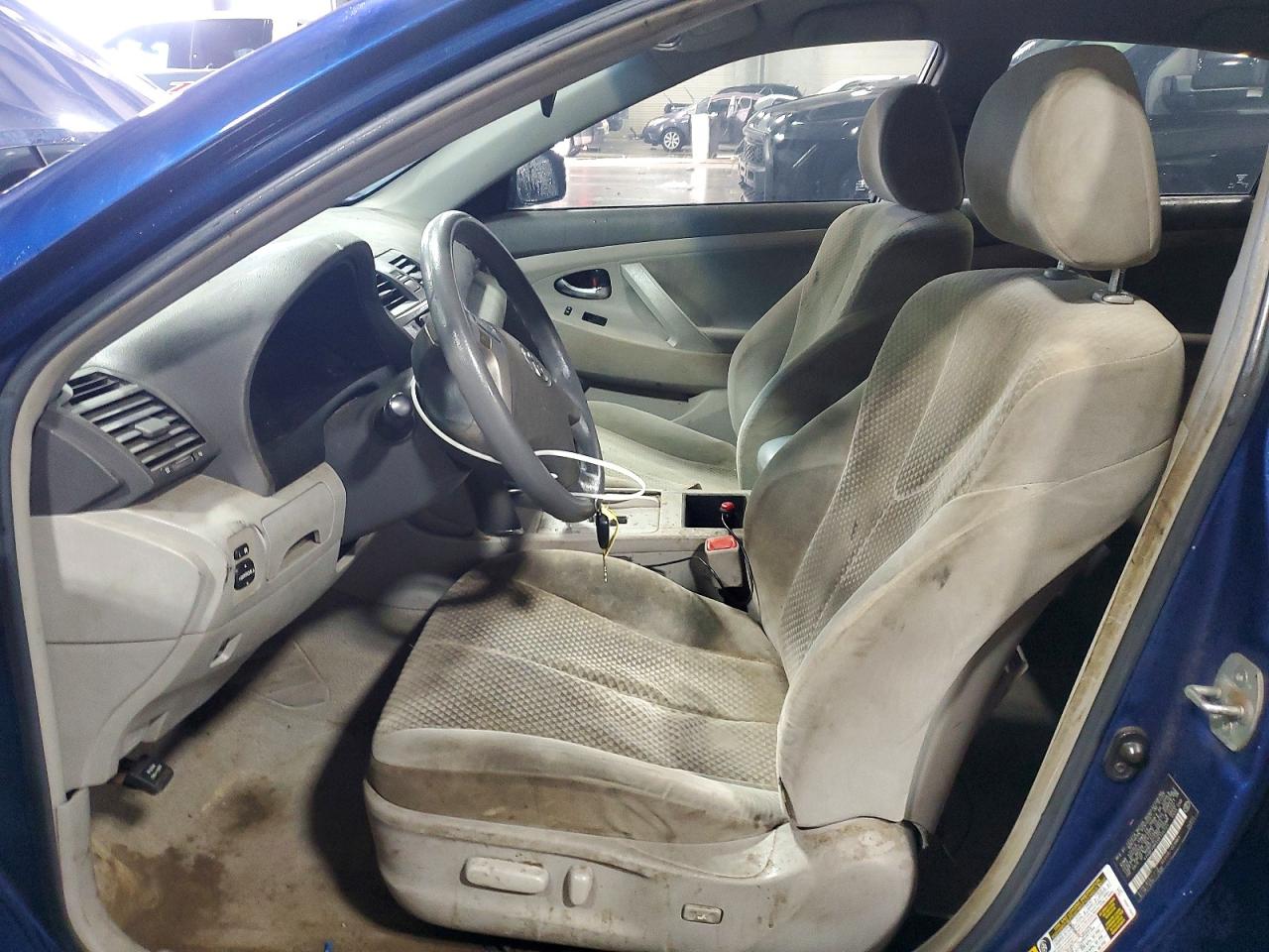 2009 TOYOTA CAMRY BASE photo 7