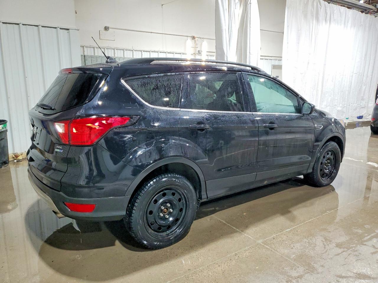 2019 FORD ESCAPE SEL photo 3