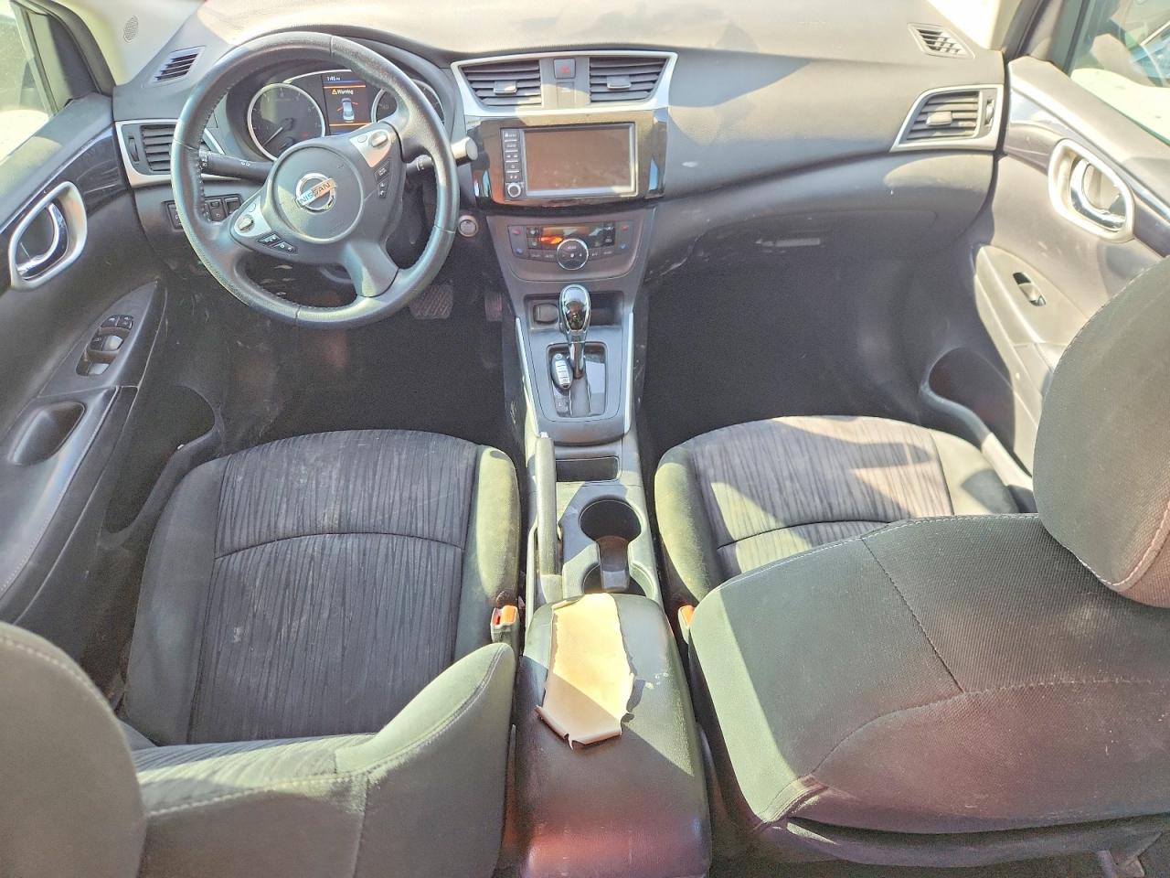2019 NISSAN SENTRA S photo 8