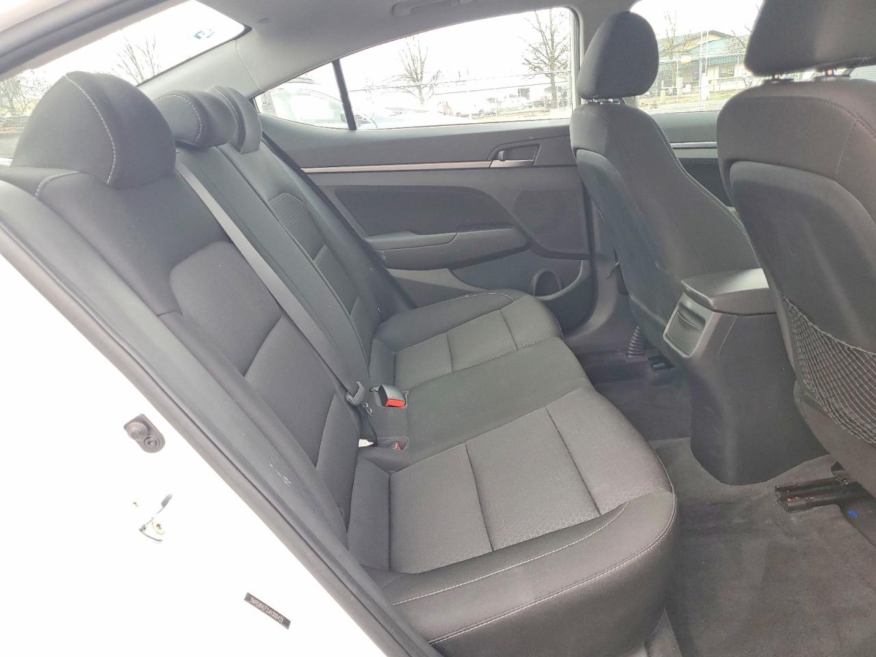 2018 HYUNDAI ELANTRA SEL photo 10