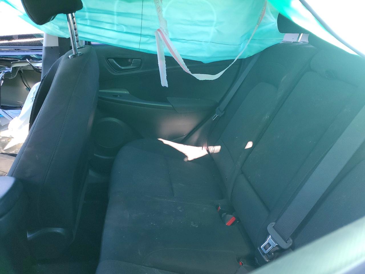 2022 HYUNDAI KONA SEL photo 11
