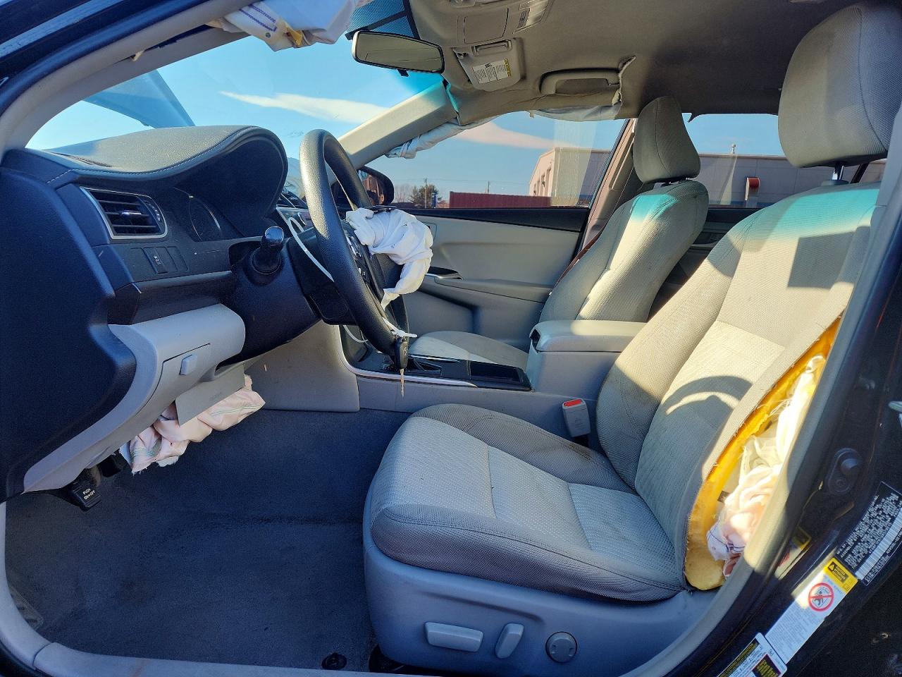 2016 TOYOTA CAMRY LE photo 7