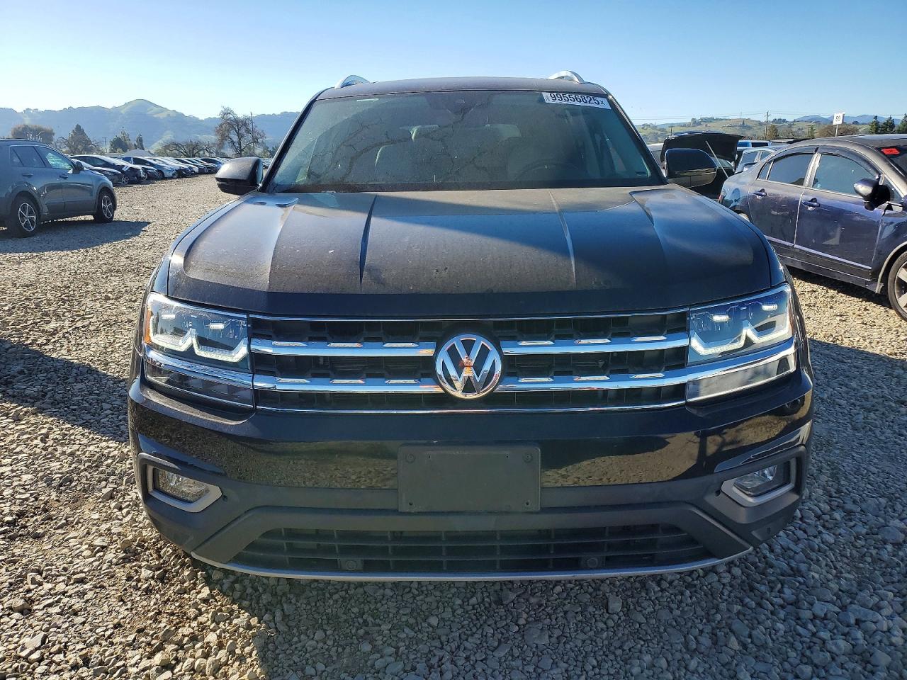 2018 VOLKSWAGEN ATLAS SEL photo 5