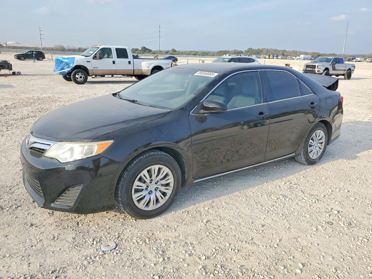 2014 TOYOTA CAMRY