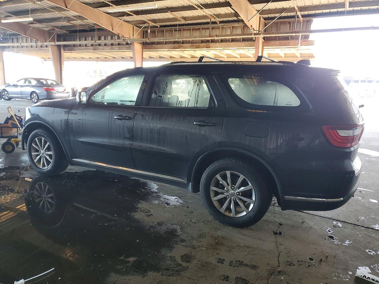 2016 DODGE DURANGO SXT photo 2